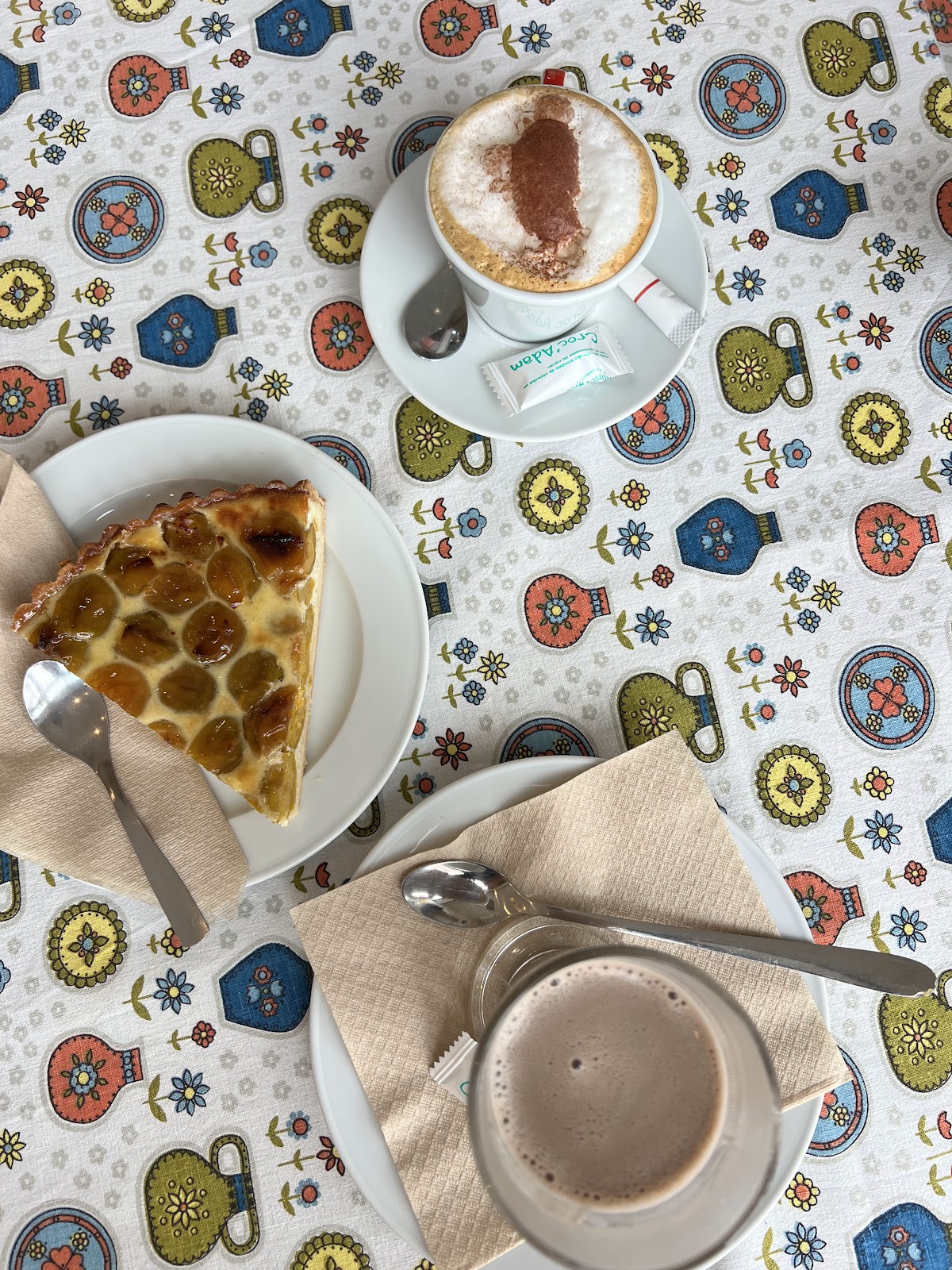 Entre Mets & Gourmandises — ambiance